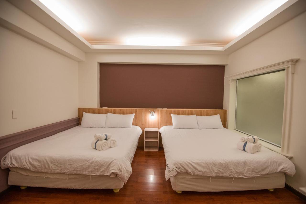 Kaohsiung Time'S Hotel Exterior photo