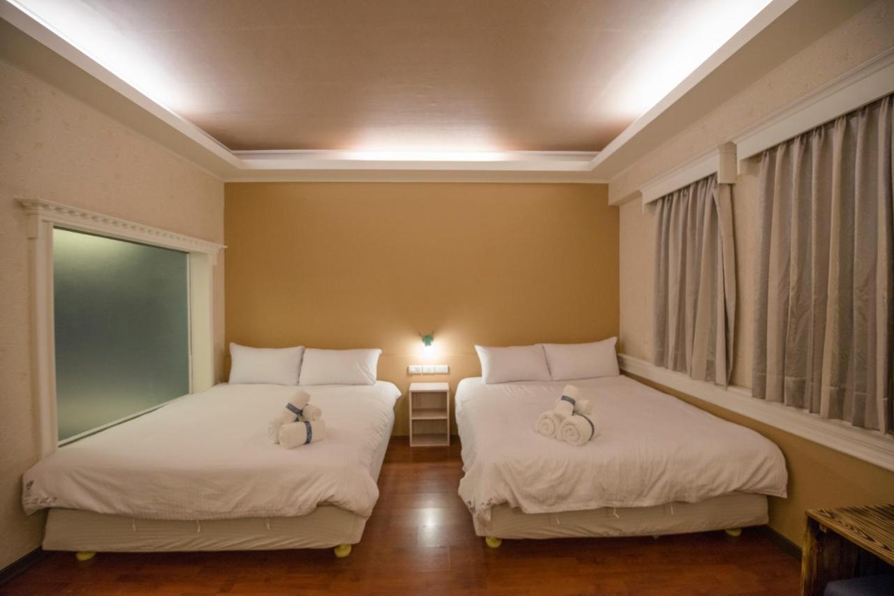 Kaohsiung Time'S Hotel Exterior photo